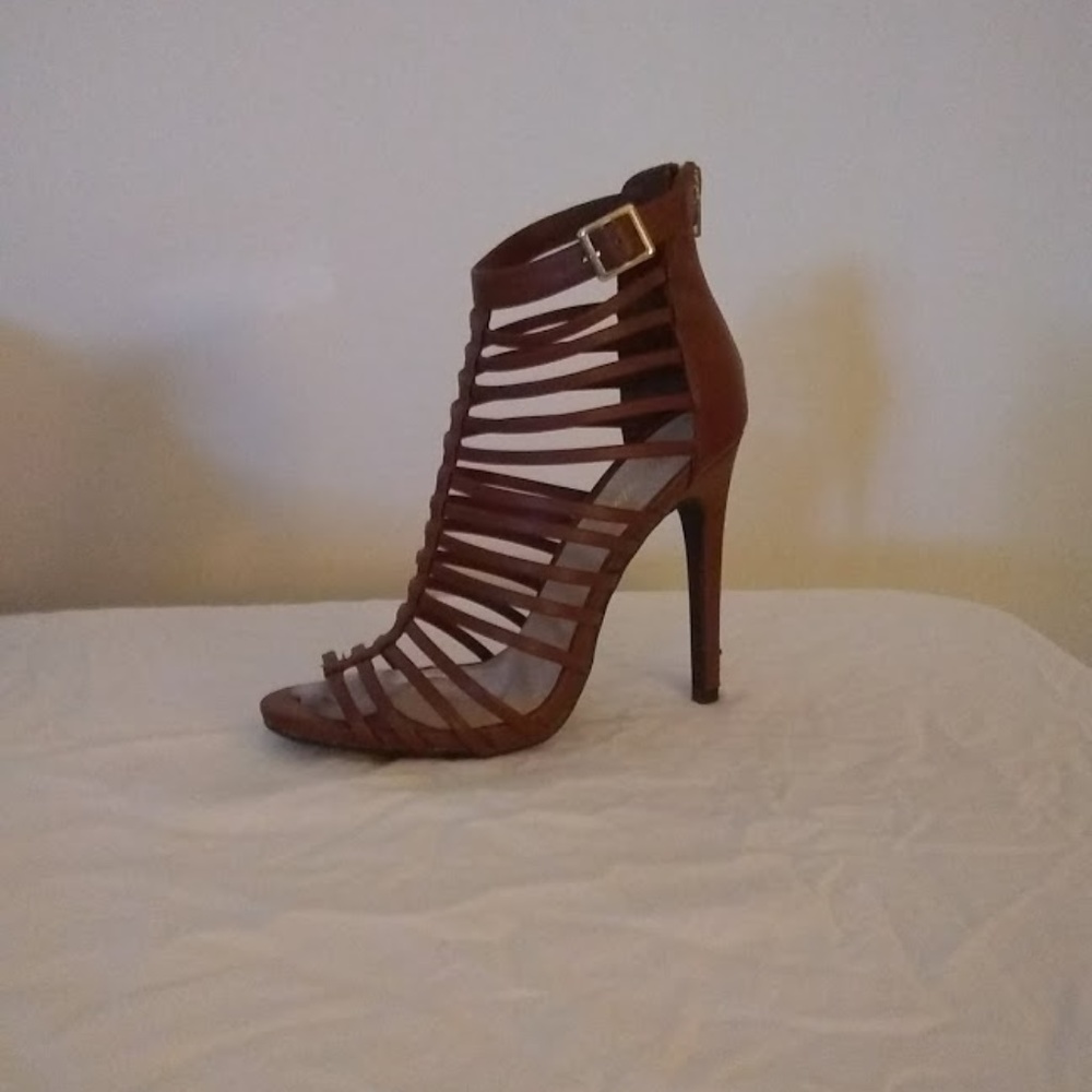 Stilletto heels, heel height is 5 1/2 inches.